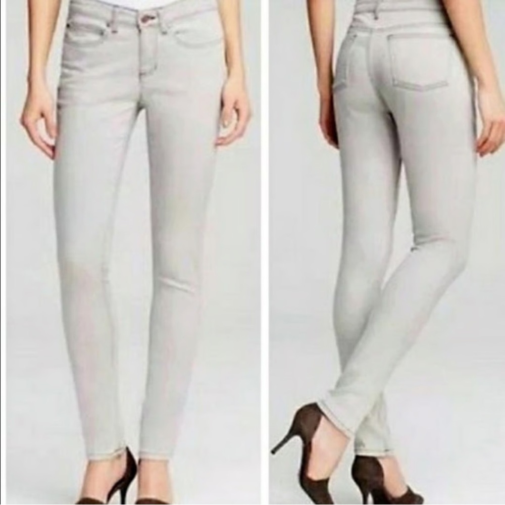 Eileen Fisher Light Gray Skinny Jeans